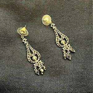 Chandelier earrings